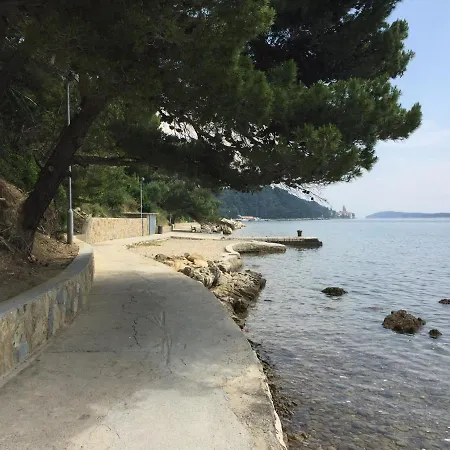 Διαμέρισμα 497 D E *